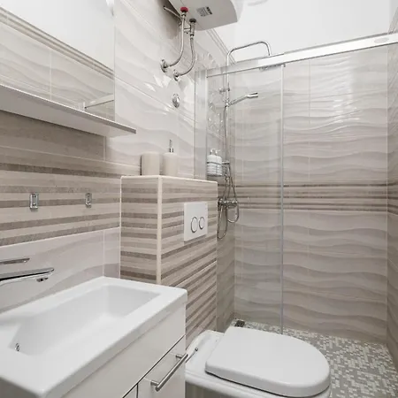 Luxury Six-bedroom With Heated Pool&sauna Βίλα *